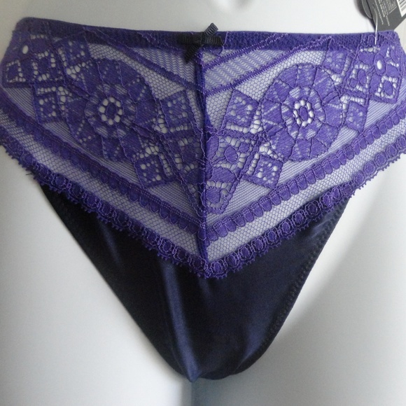 Heidi Klum Bondi Fantasy Set - Picture 6 of 7